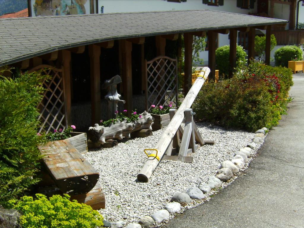 Appartementhaus Alpenrose Wallgau Exterior photo