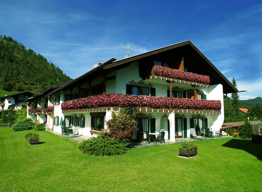 Appartementhaus Alpenrose Wallgau Exterior photo